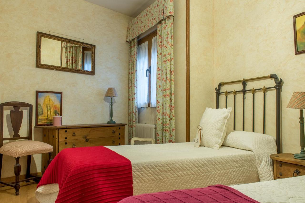 Casa Rural El Capricho Otero de Herreros Luaran gambar